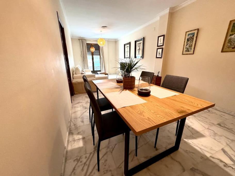 Apartamento En Pleno Centro Con Aparcamiento Opcional Кордова Экстерьер фото