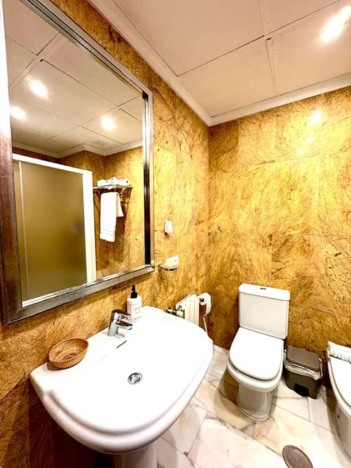 Apartamento En Pleno Centro Con Aparcamiento Opcional Кордова Экстерьер фото